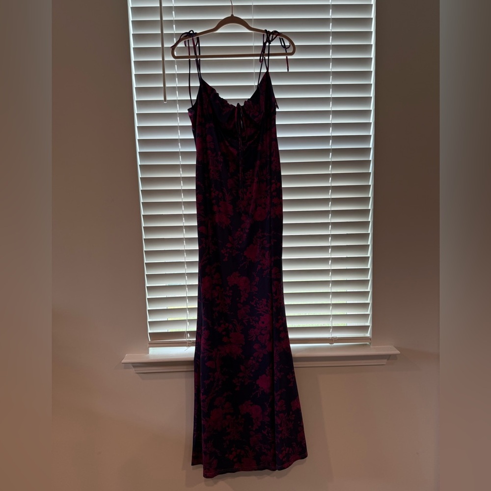 Elegant Women's Maxi Dress in Deep Purple and Pink
